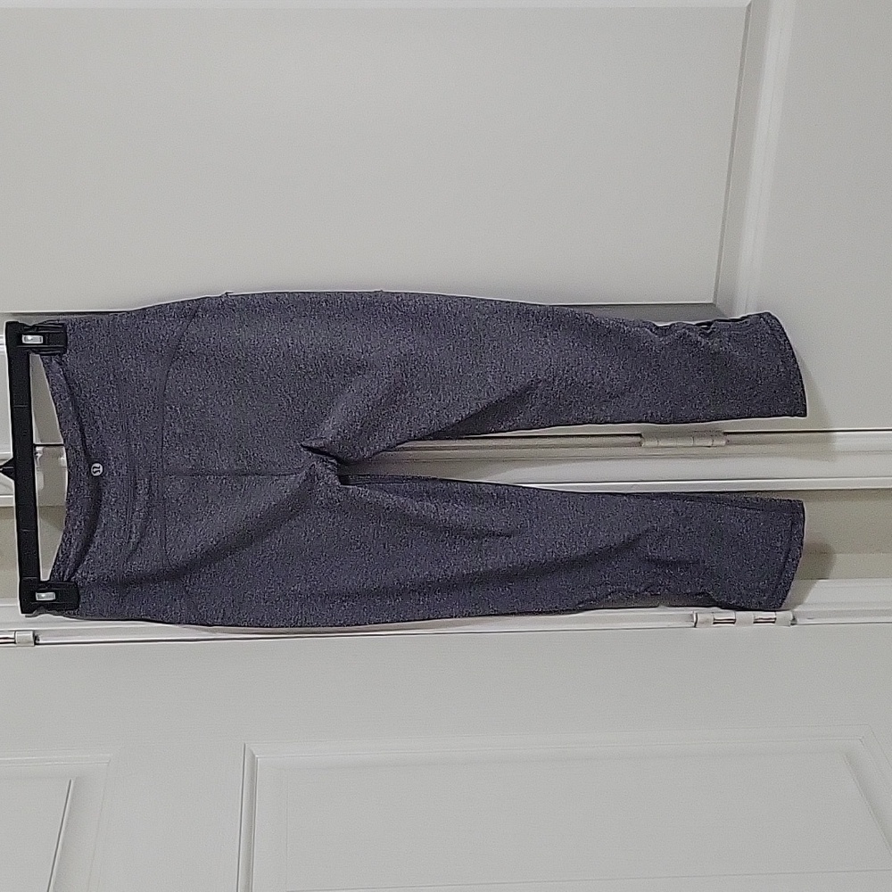 Lululemon Tied To It Crop - Picture 4 of 6
